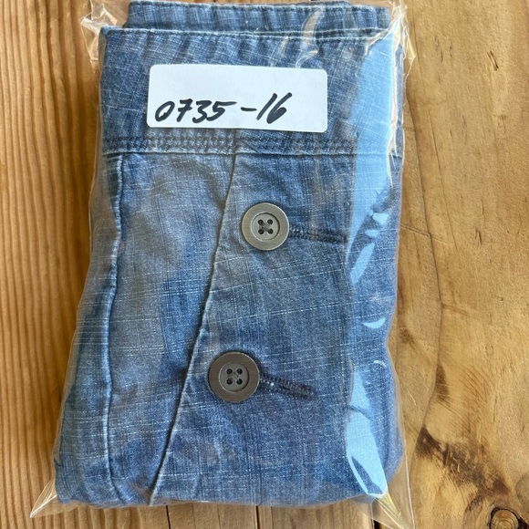 THE LIMITED Chambray tailored Bermuda Shorts size 10 - Picture 14 of 14